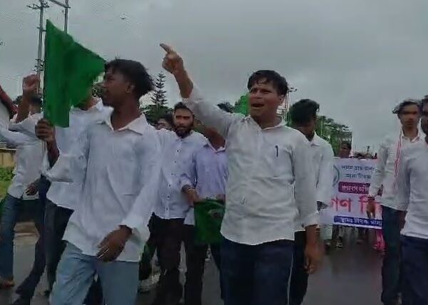 জগদুৱাৰৰ অগ্নিকাণ্ডত তিনিগৰাকীকৈ মহিলা অগ্নিদগ্ধ, ঘটনাৰ উচিত তদন্তৰ…