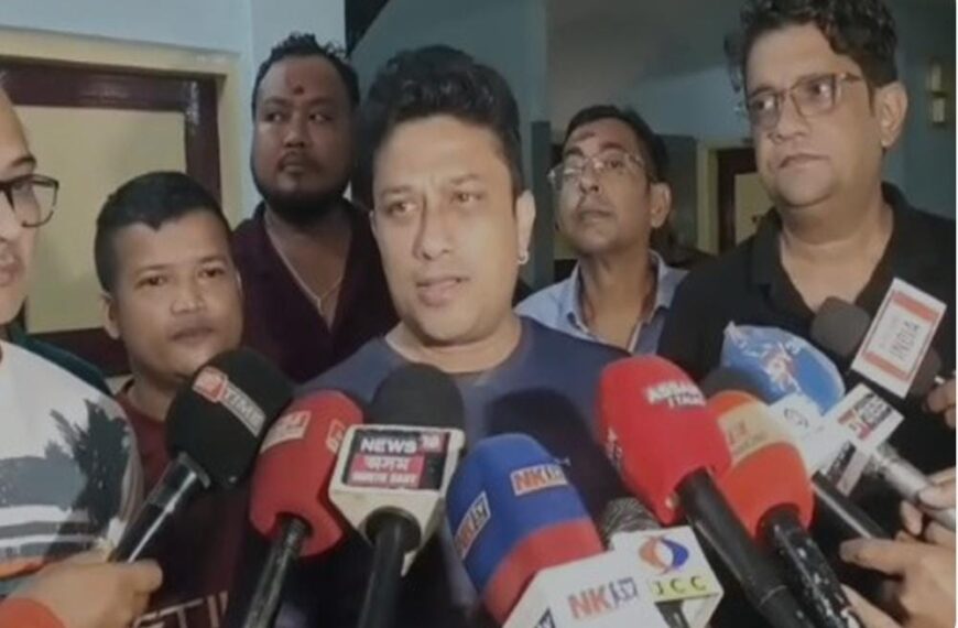 জাগীৰোডৰ ‘গণেশ টকিজ’ চিনেমা হলত উপস্থিত শ্যামন্তক গৌতম