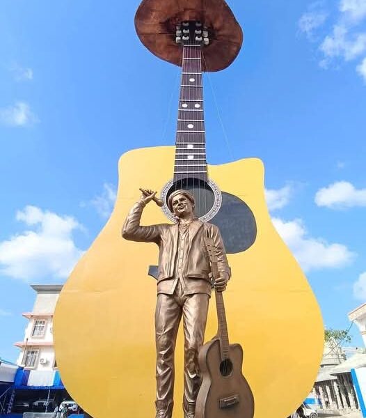 নলবাৰী ৰাসত স্মৰণ প্ৰাণৰ শিল্পী জুবিন গাৰ্গক