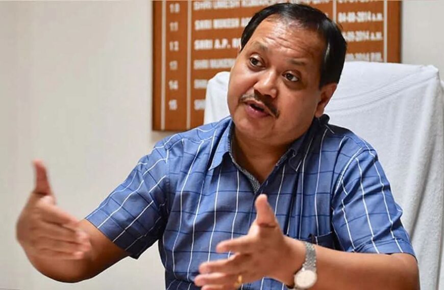 ৰাজ্যিক মুখ্য তথ্য আয়ুক্ত পদত্যাগ…