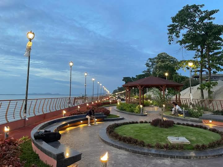 আজি মুকলি হ’ব উজান বজাৰৰ নৱনিৰ্মিত ৰিভাৰ ফ্ৰণ্ট পাৰ্ক