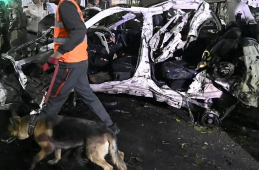 তিনিদিন বন্ধ থাকিব লালকিল্লা, বন্ধ…