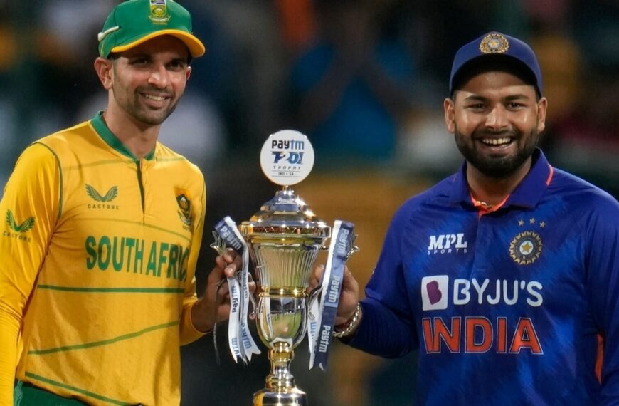 কাইলৈৰ পৰা বৰ্ষাপাৰা ক্ৰিকেট ষ্টেডিয়ামত টেষ্ট মেচ