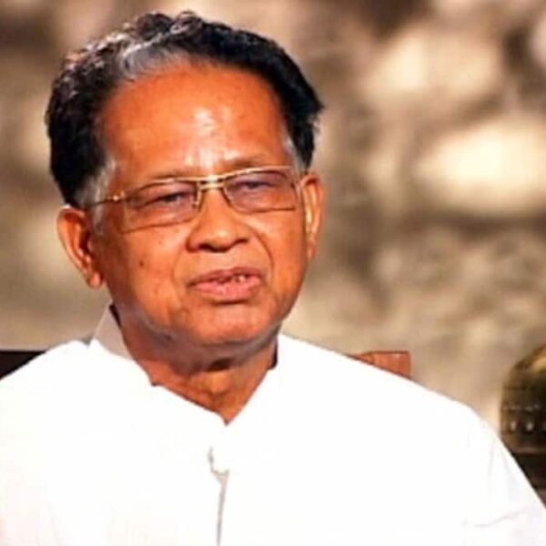 আজি ৰাজ্যৰ প্ৰাক্তন মুখ্যমন্ত্ৰী তৰুণ গগৈৰ পঞ্চম মৃ*ত্যু…