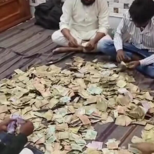 ‘বাবৰি মছজিদ’ নিৰ্মাণৰ বাবে উঠিল কোটি কোটি টকা