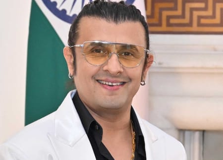 গুৱাহাটীত লীউডৰ জনপ্ৰিয় কণ্ঠশিল্পী চনু নিগম