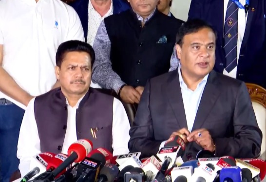 আজি মুখ্যমন্ত্ৰীৰ সৈতে ভূপেন বৰাৰ বৈঠক