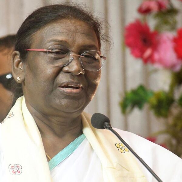 কেইবাখনো ৰাজ্যৰ ৰাজ্যপালৰ ৰদ-বদল,