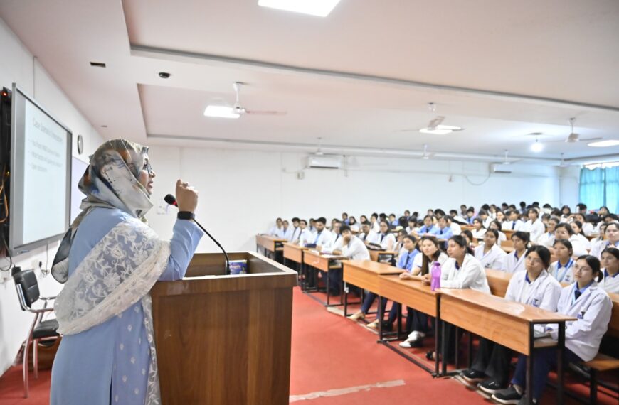 পিআইএমচিত ৰি-ভোই ইন্টাৰেক্ট কৰে বিখ্যাত ক্লিনিকেল অংক’লজিষ্ট ডাঃ য়েছমিন নুৰেজাই