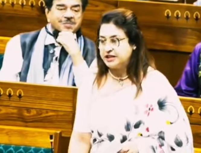 নাৰীক দেৱী, দুৰ্গা,কালী সজোৱা বন্ধ কৰক