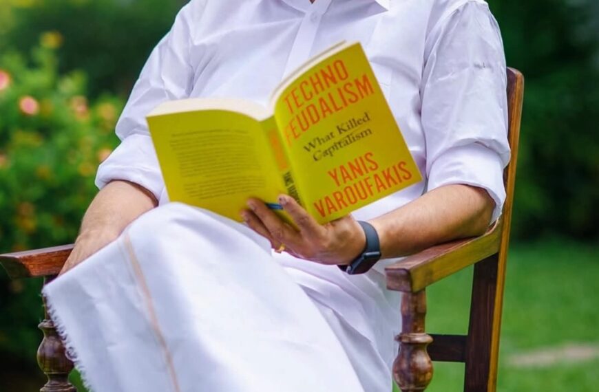 কেৰেলামৰ নতুন মুখ্যমন্ত্ৰী হিচাপে শপত ল’লে ভি ডি সতীশনে