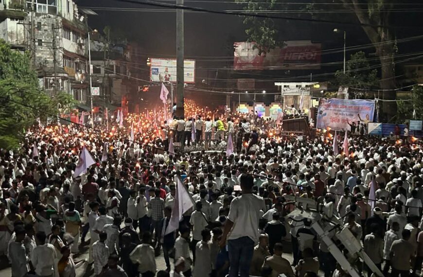 মৰাণ-মটকৰ গৰ্জনত সম্পূৰ্ণৰূপে বন্ধ হৈ পৰিছে উজনি অসম